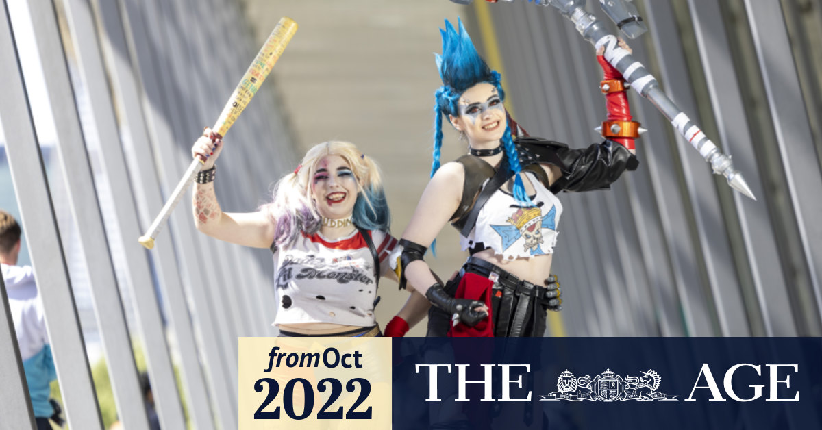 PAX Australia Games conference draws cosplay crowds in Melbourne